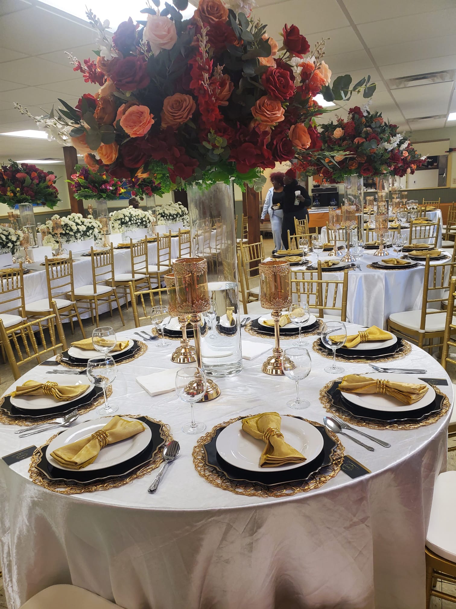 Chiavari Chairs